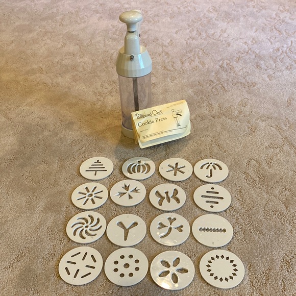 Pampered Chef Kitchen Pampered Chef Cookie Press Poshmark